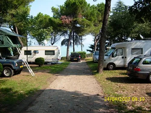 camping-bella-italia-peschiera-del-garda-wcqrx