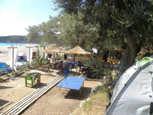 camping-livadh-himare-fvwwk
