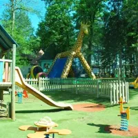 camping-les-pins-payrac-xymhs
