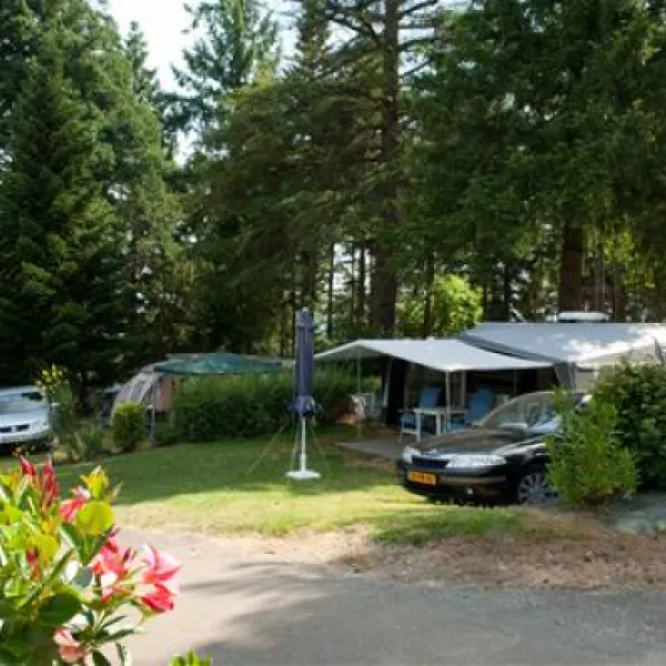 camping-les-pins-payrac-zs5pz