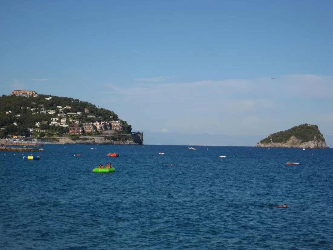 campeggio-leo-spotorno-hxfyn