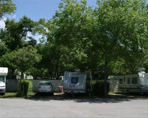 camping-sierra-nevada-granada-upk9c