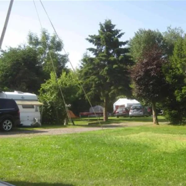 nibelungencamping-am-schwimmbad-frth-56x9x