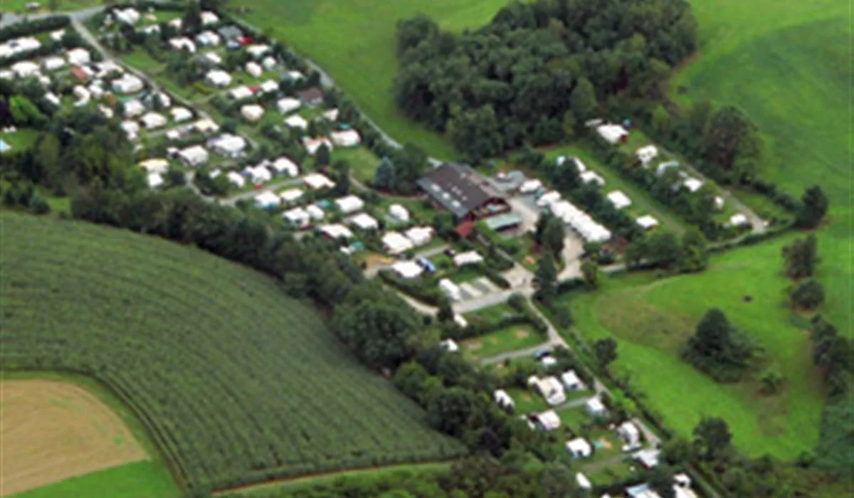 nibelungencamping-am-schwimmbad-frth-efsup