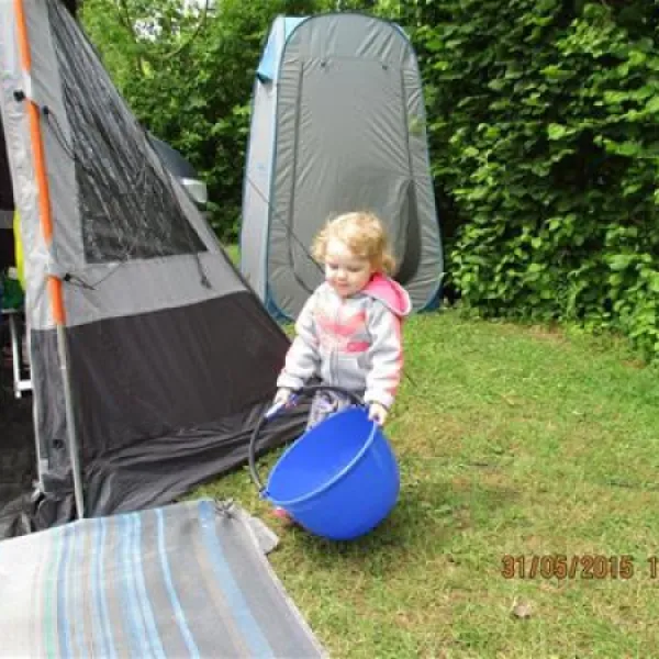 nibelungencamping-am-schwimmbad-frth-nqnvf