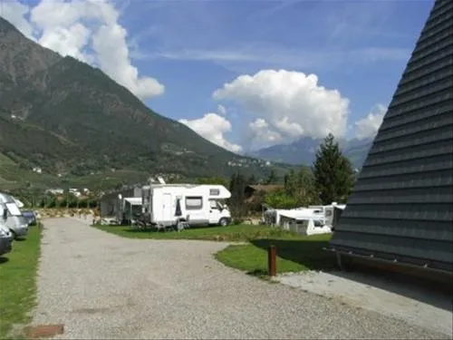 camping-via-claudia-augusta-algund-bei-meran-3k1p6