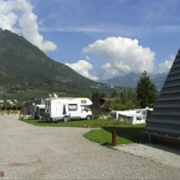 camping-via-claudia-augusta-algund-bei-meran-3k1p6