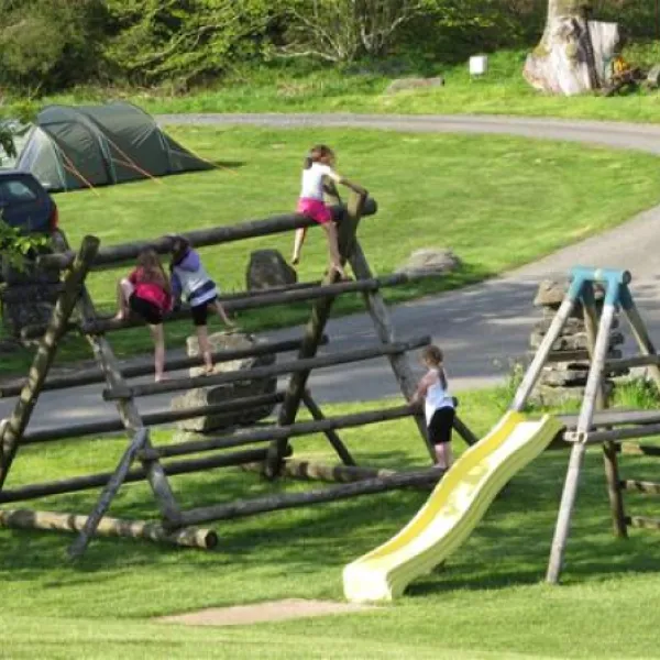 woodlands-caravan-park-aberystwyth-l14t9