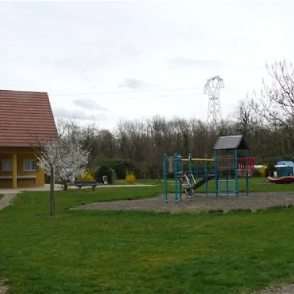 camping-clairvacances-st-croix-en-plaine-ymnzd