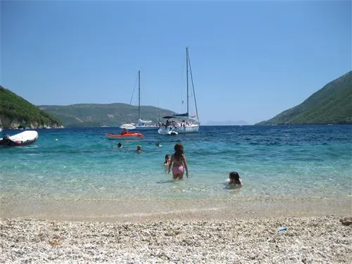 camping-desimi-beach-vlicho-asxp9