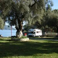 camping-desimi-beach-vlicho-p7ygi