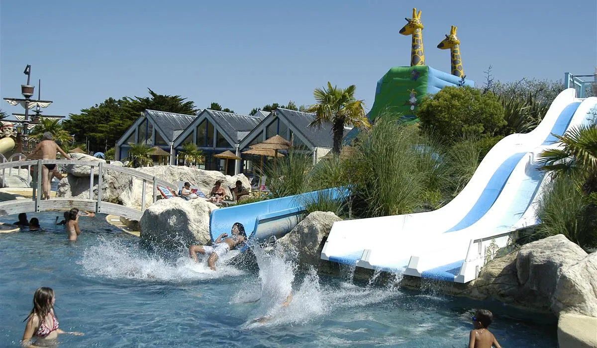 camping-municipal-du-petit-bois-henrichemont-xx0po