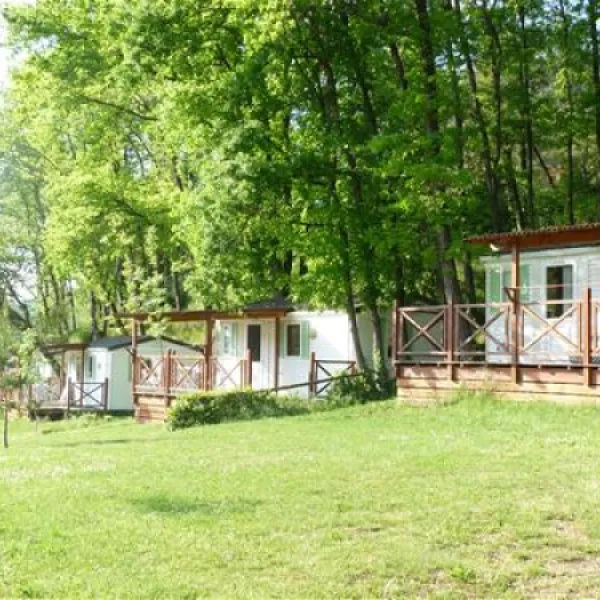 camping-la-lenotte-belves-btmhj