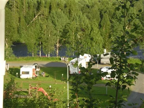 camping-ristafallet-undersaker-kn8sr
