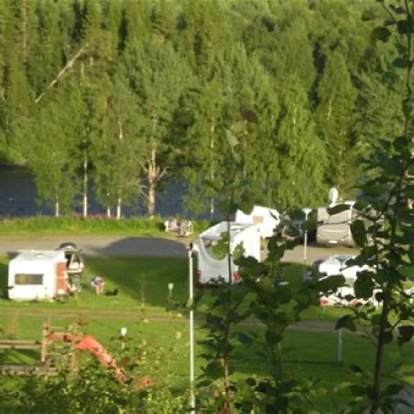 camping-ristafallet-undersaker-kn8sr