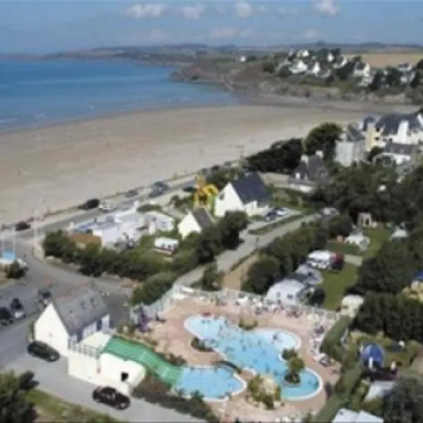 camping-ker-ys-saint-nic-vsqaa