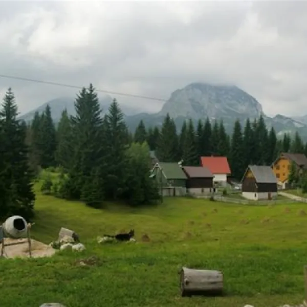 camp-ivan-do-zabljak-yea2y