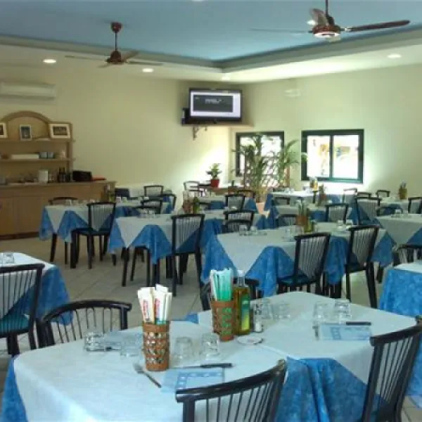 marina-camping-village-punta-marina-terme-huufh