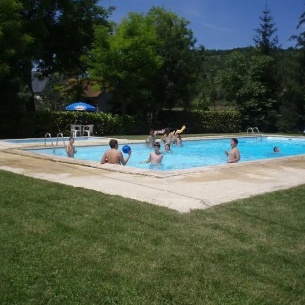 camping-le-moulin-des-donnes-concores-hukhy