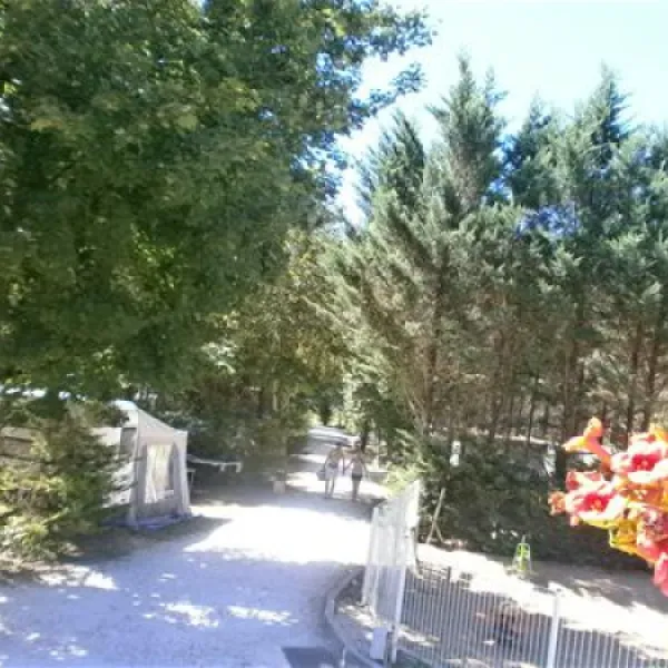 camping-la-grande-prade-la-cassagne-4tj22