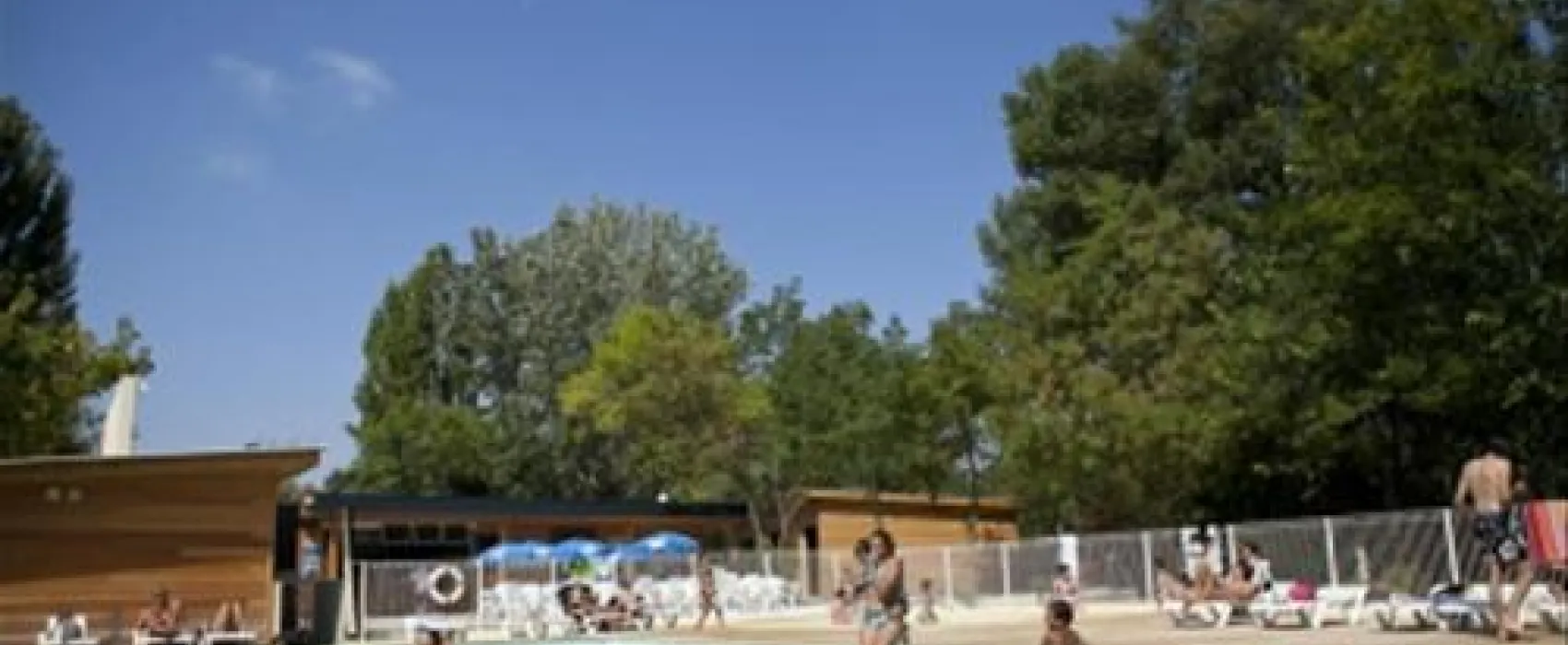 Camping le Val de Cesse  