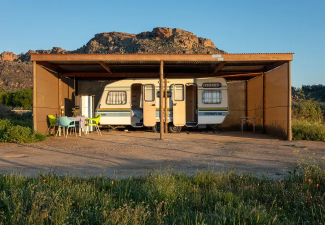 alpha-excelsior-campsite-clanwilliam-cederberg-slibk