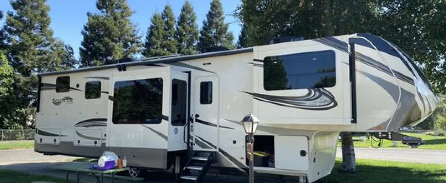 Almond Tree RV Park