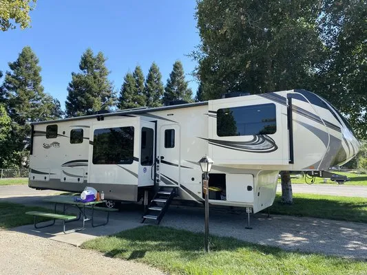 almond-tree-rv-park-chico-xlpu6