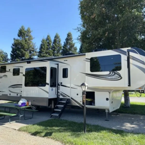 almond-tree-rv-park-chico-xlpu6