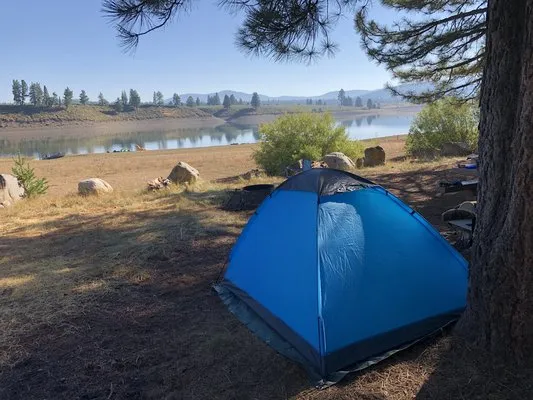 lakeside-campground-truckee-bw6dp