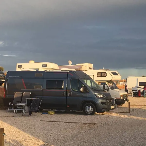 camper-park-playas-de-luz-pozo-del-camino-5ozln