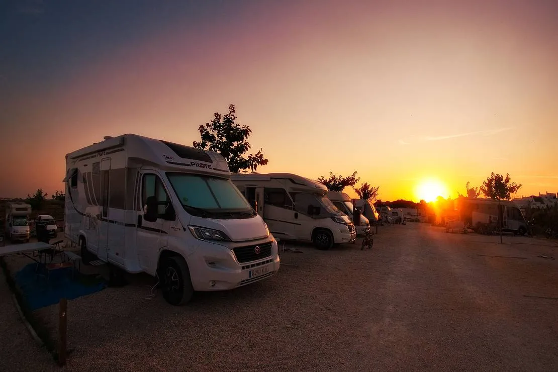camper-park-playas-de-luz-pozo-del-camino-pfouy
