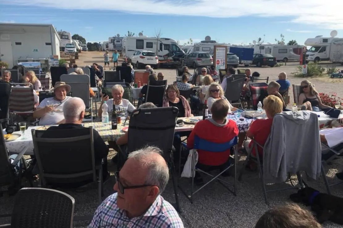 camper-park-playas-de-luz-pozo-del-camino-xkz41
