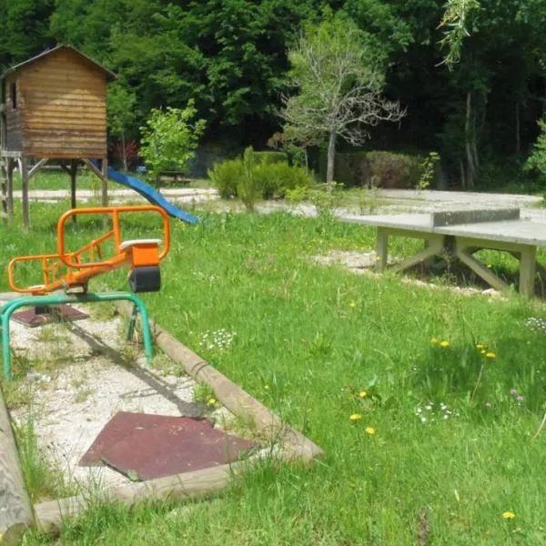 camping-municipal-de-vaufrey-vaufrey-insw8