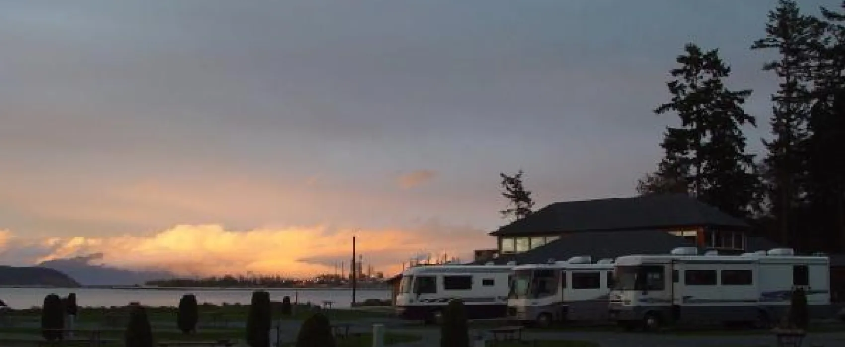 Fidalgo Bay Resort