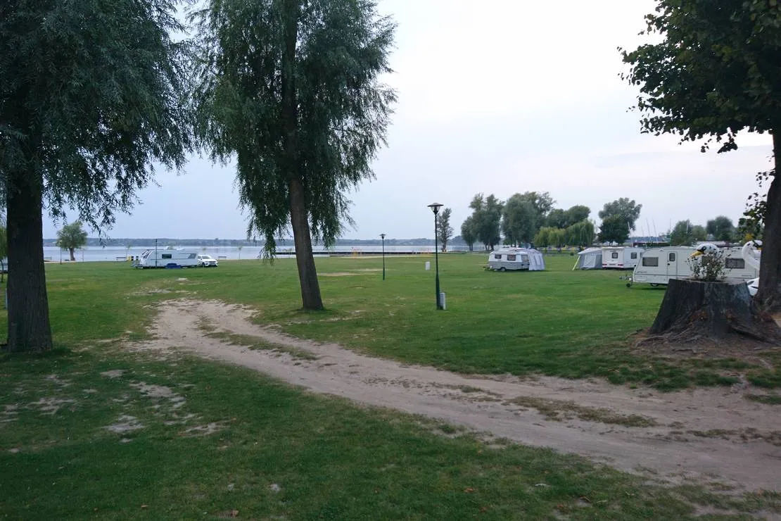 camping-przy-baszcie-zbaszyn-g045x