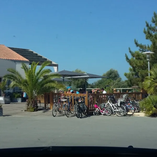 camping-le-bateau-rochefort-s4uq7