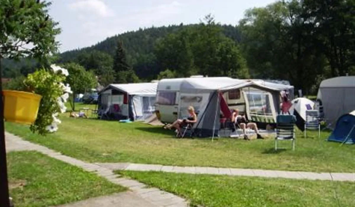 camping-cabrov-tn-nad-vltavou-mv1to