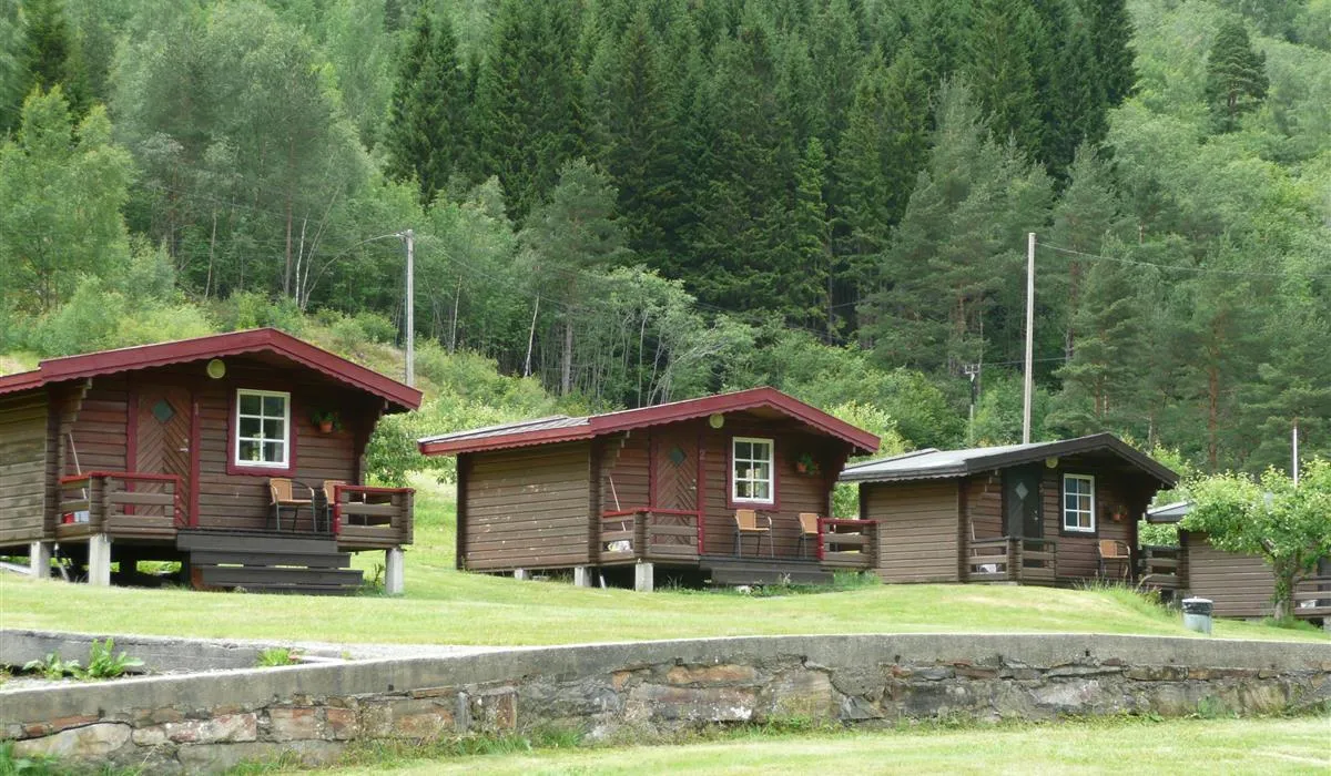 eikhamrane-camping-na-turjh