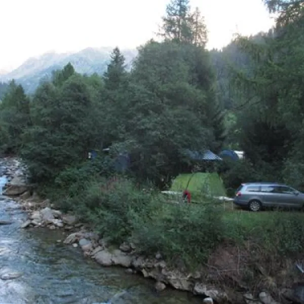 camping-giessen-binn-uemw5