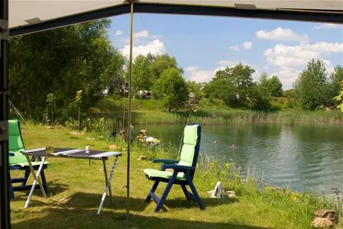 camping-forteca-uciechow-bfpbn