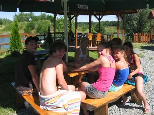 camping-forteca-uciechow-jpq9i