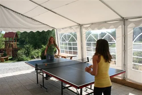 camping-forteca-uciechow-pq5yk