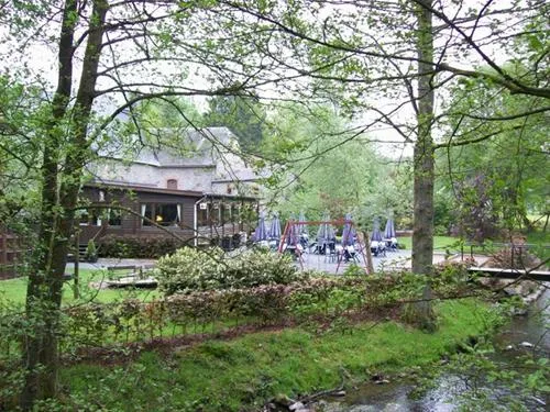 camping-wachirock-sainteode-h7zrf