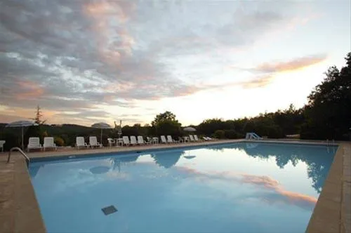 castel-le-domaine-de-la-paille-basse-souillac-vzu8f