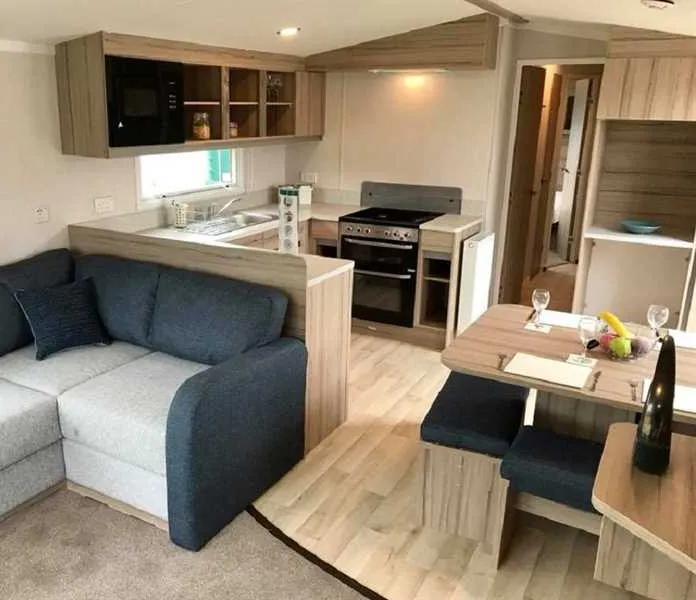 roselands-caravan-park-penzance-uim0b