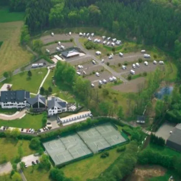 burgstadt-camping-park-kastellaun-am5et