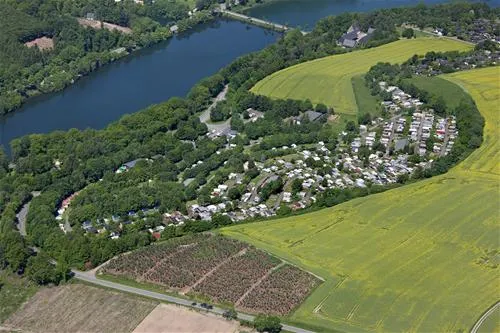 knaus-campingpark-hennesee-meschede-bkjxs