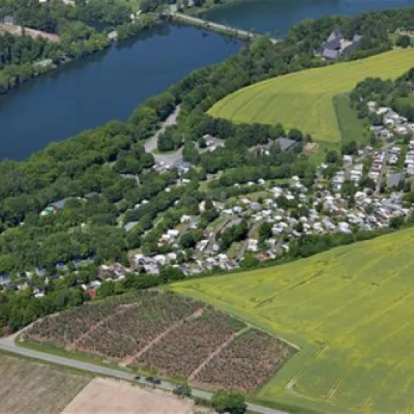 knaus-campingpark-hennesee-meschede-bkjxs