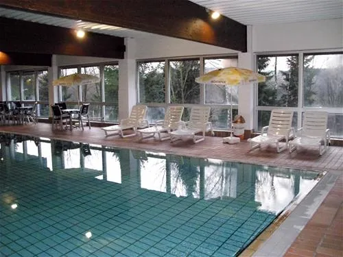 knaus-campingpark-hennesee-meschede-cxrf6